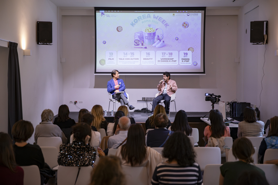 2025 한국주간 이탈리아 작가와의 토크쇼 모습