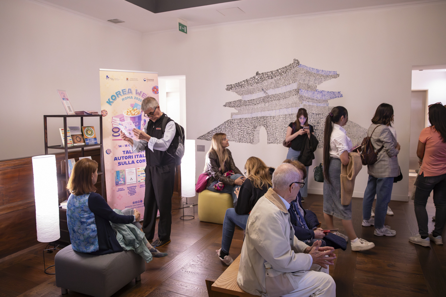 2025 한국주간 이탈리아 작가와의 토크쇼 모습