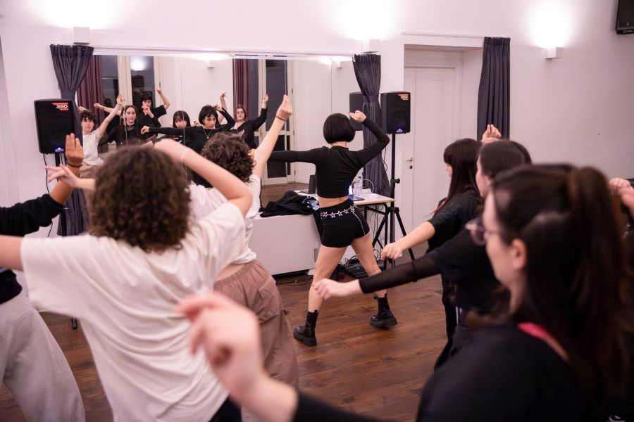 2025 한국주간 K-팝 댄스 워크숍 모습