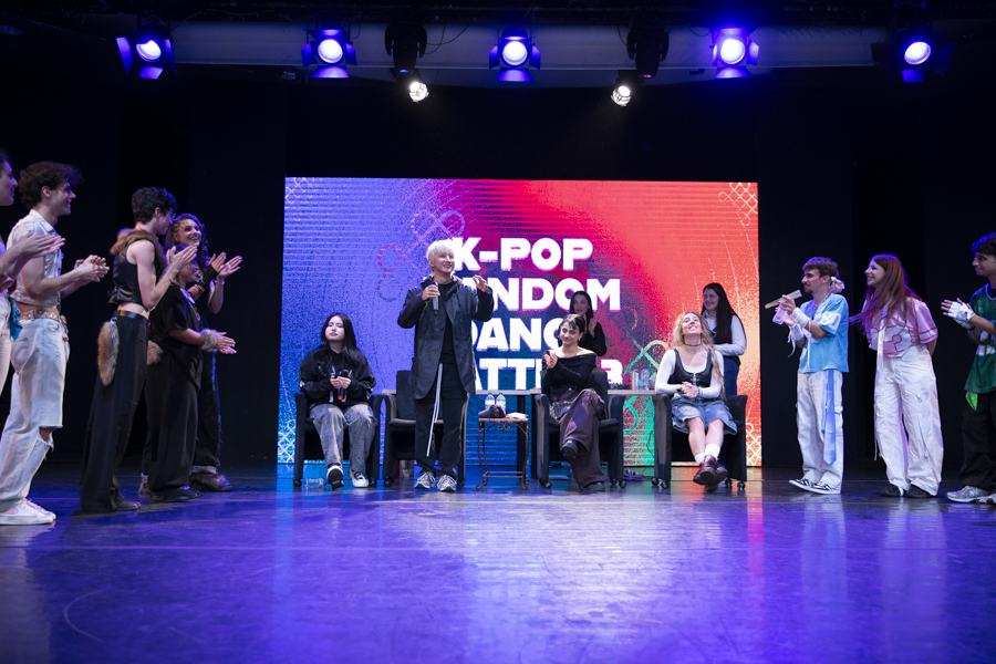 2025 한국주간 K-팝 랜덤 댄스 배틀 모습