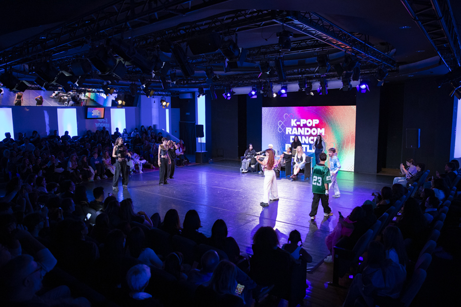 2025 한국주간 K-팝 랜덤 댄스 배틀 모습