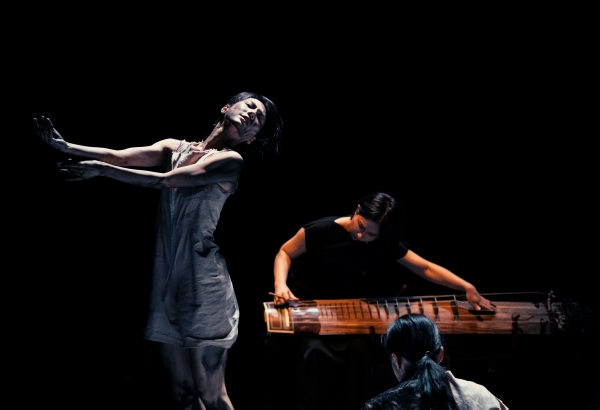 Burnt Offering (제: 타오르는 삶) 공연 사진