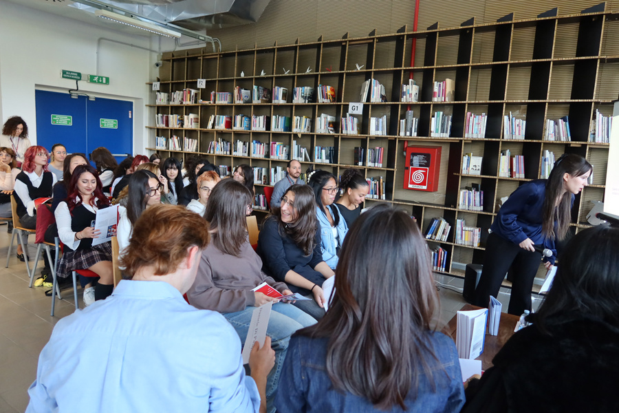 로마 사피엔차 대학교에서 진행된 한국어 교육과 학습에 관한 세미나 모습