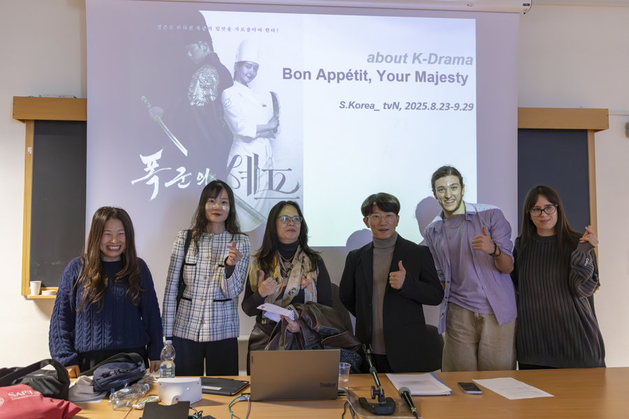 로마 사피엔차 대학교, 장태유 감독과의 토크쇼 모습