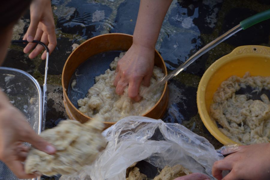 국립로마미술대학교에서 진행된 안치용 한지장 워크숍 모습