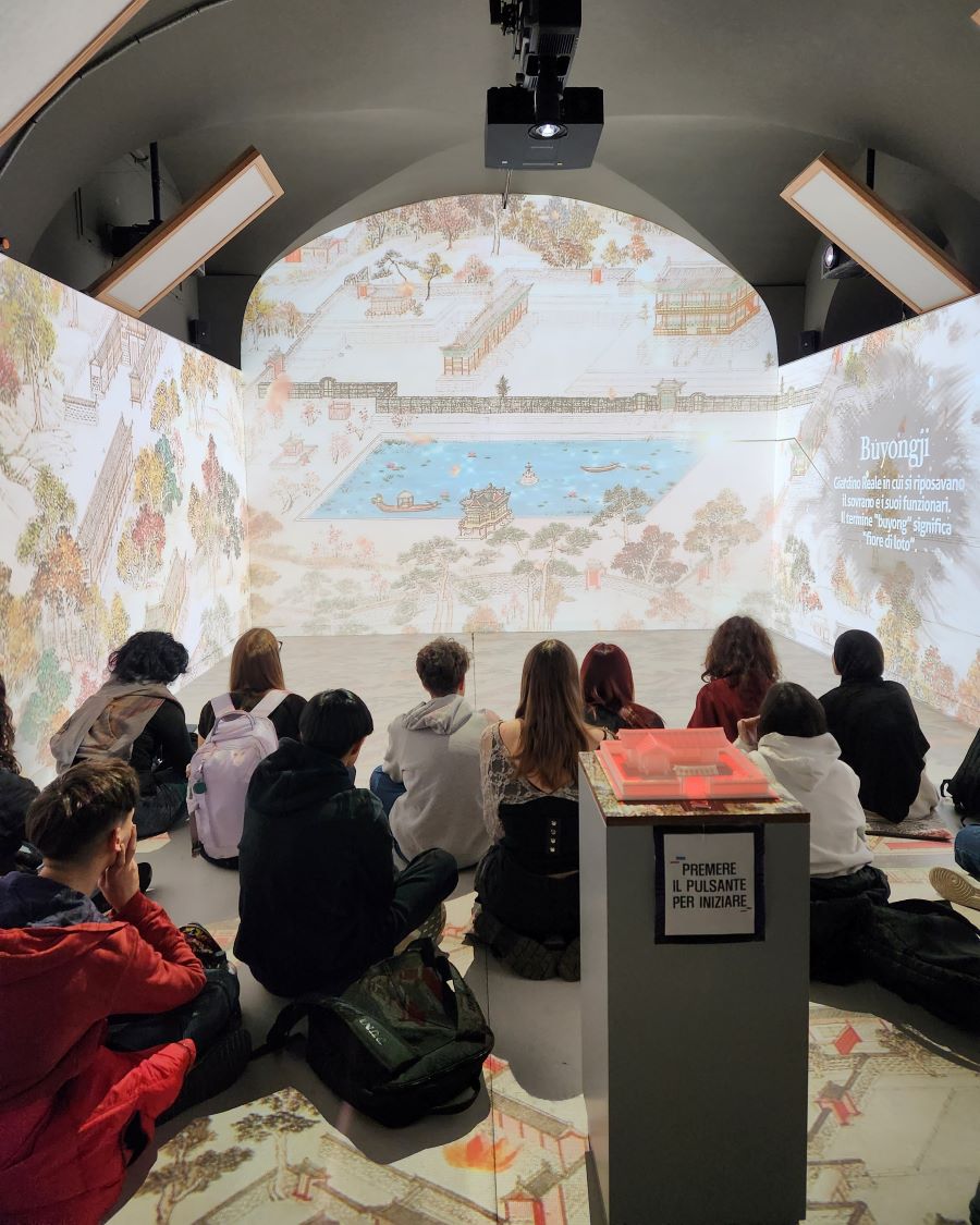 IIS Galilei 고등학교 학생들 방문 모습