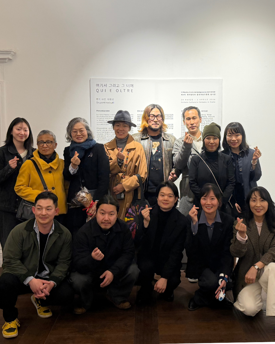 재이탈리아한국미술가협회 ARCOI 전시 "여기서, 그리고 그 너머(Qui e Oltre)" 개막식 모습