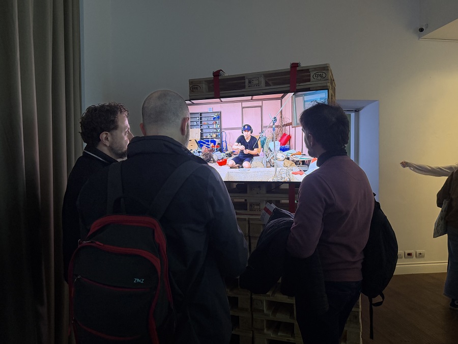 현대미술 순회전 STILL MOVING 개막식 모습