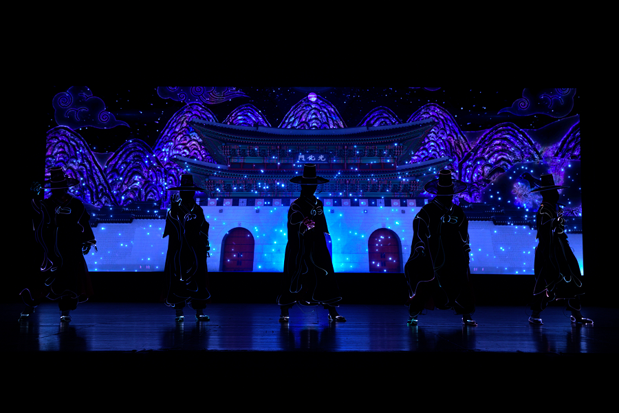 주이탈리아한국문화원 10주년 계기 HARMONY OF LIGHT 공연 모습