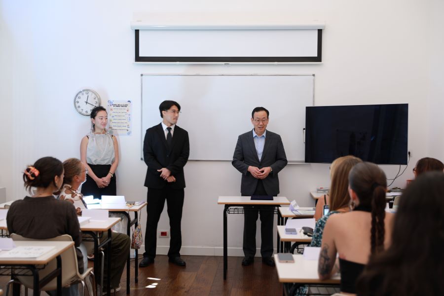 세종학당 2026년 2학기 시작을 격려하는 제동환 주이탈리아대한민국공사 모습